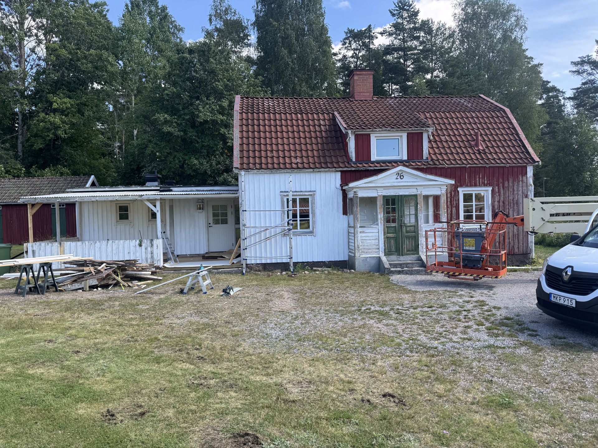 Old Bankhouse by JB Build and Fix Ltd, Dorset