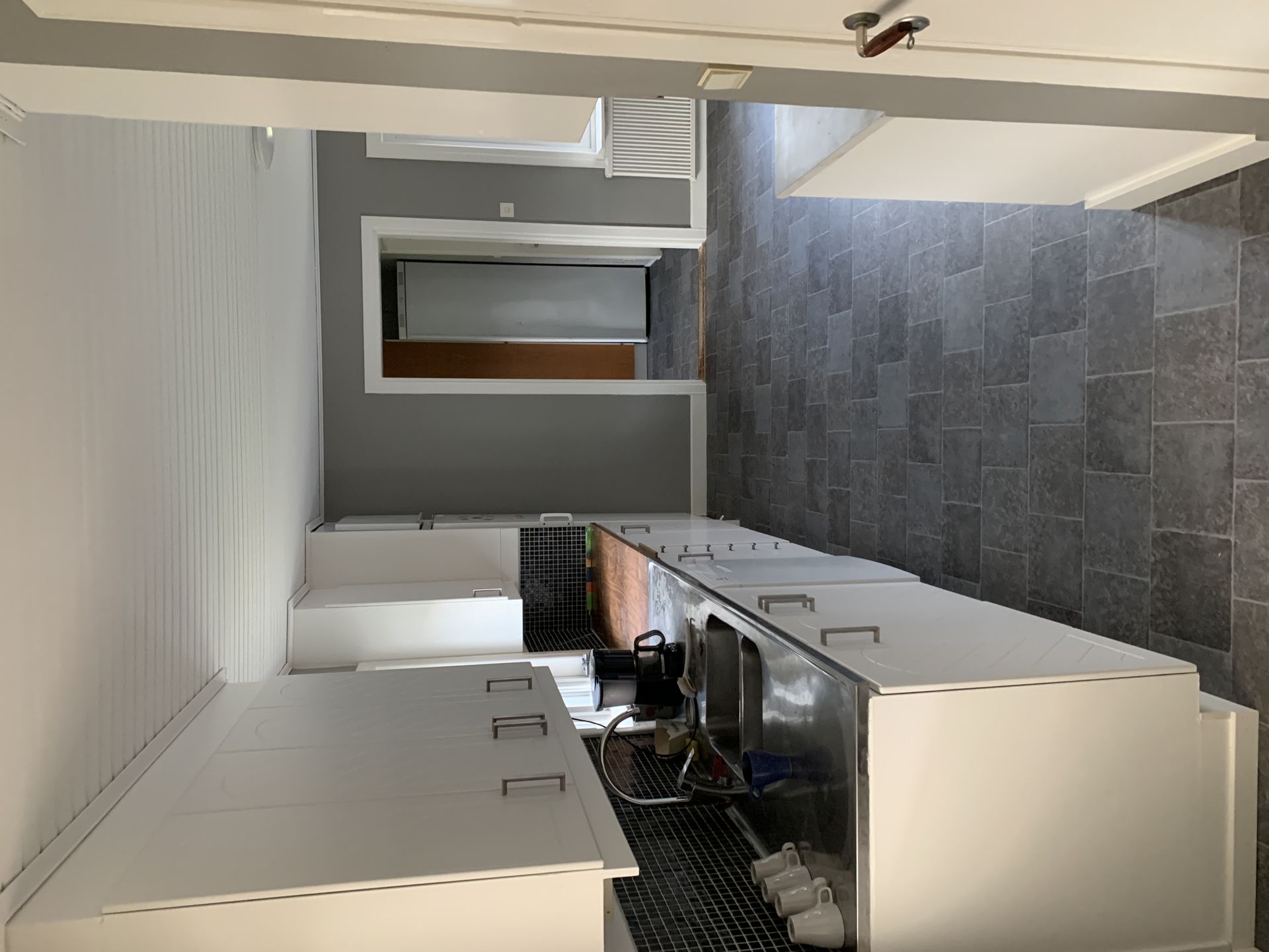 Kitchen Gulahuset by JB Build and Fix Ltd, Dorset