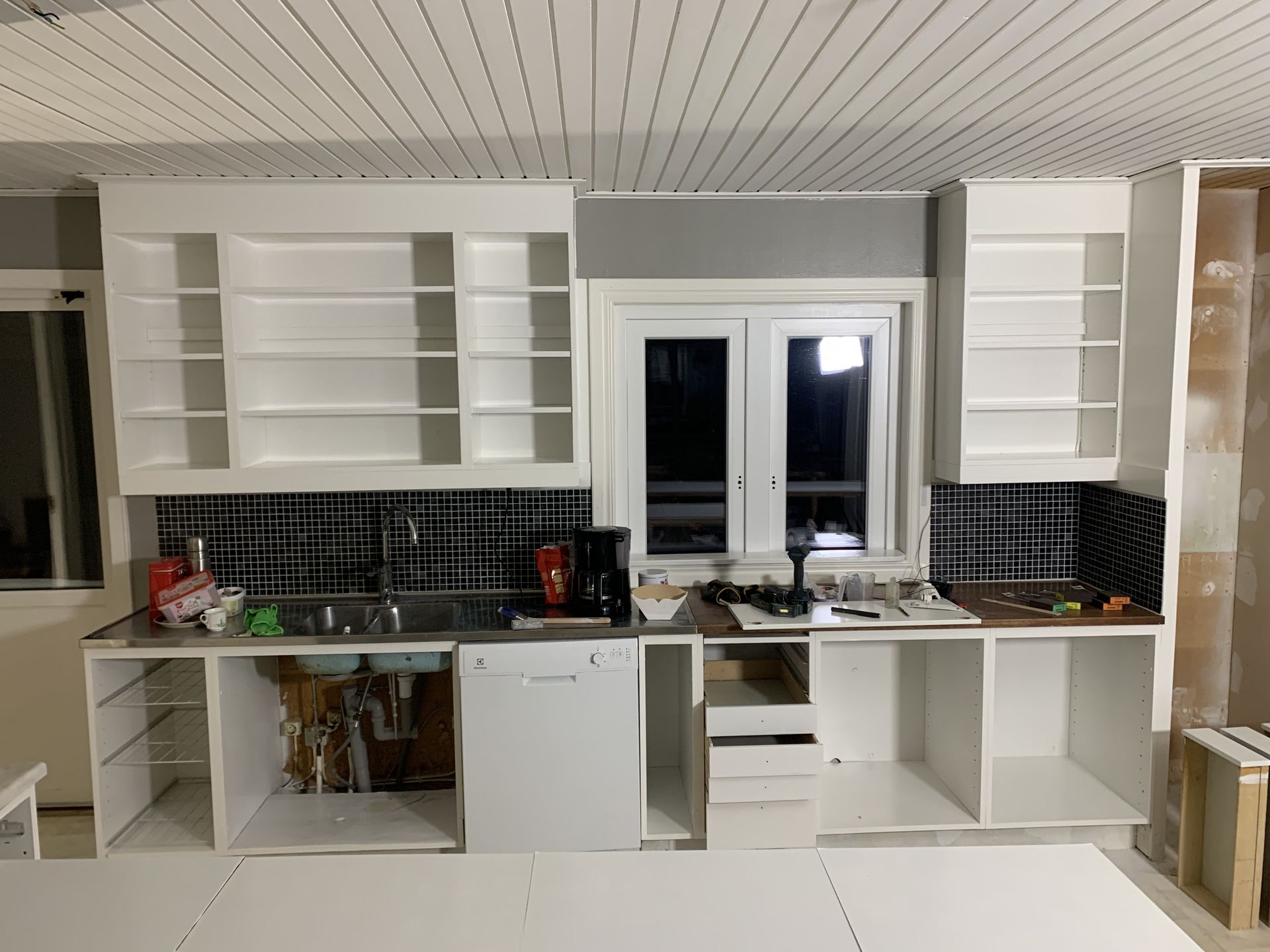 Kitchen Gulahuset by JB Build and Fix Ltd, Dorset