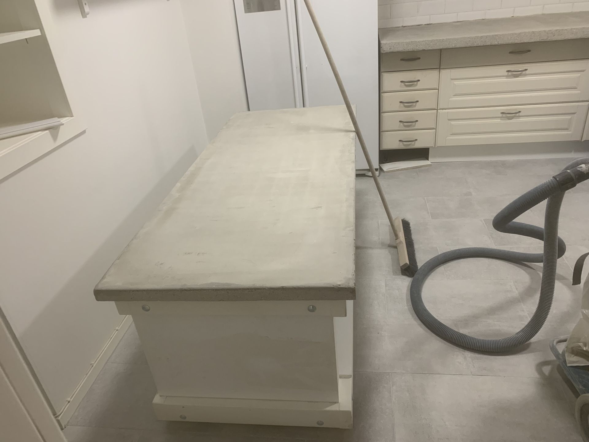 Kitchen Lab Stenakra by JB Build and Fix Ltd, Dorset