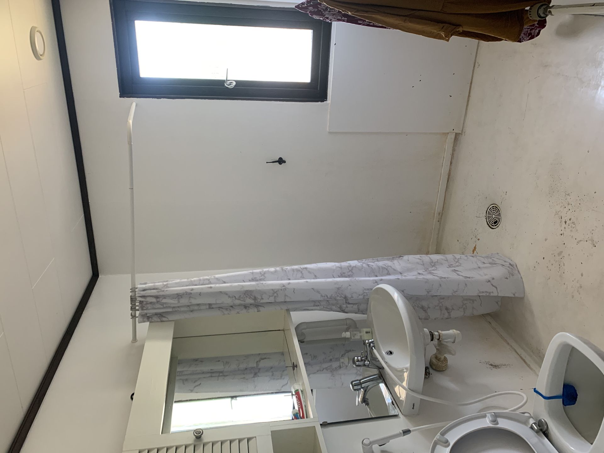 Bathroom Rodahus by JB Build and Fix Ltd, Dorset