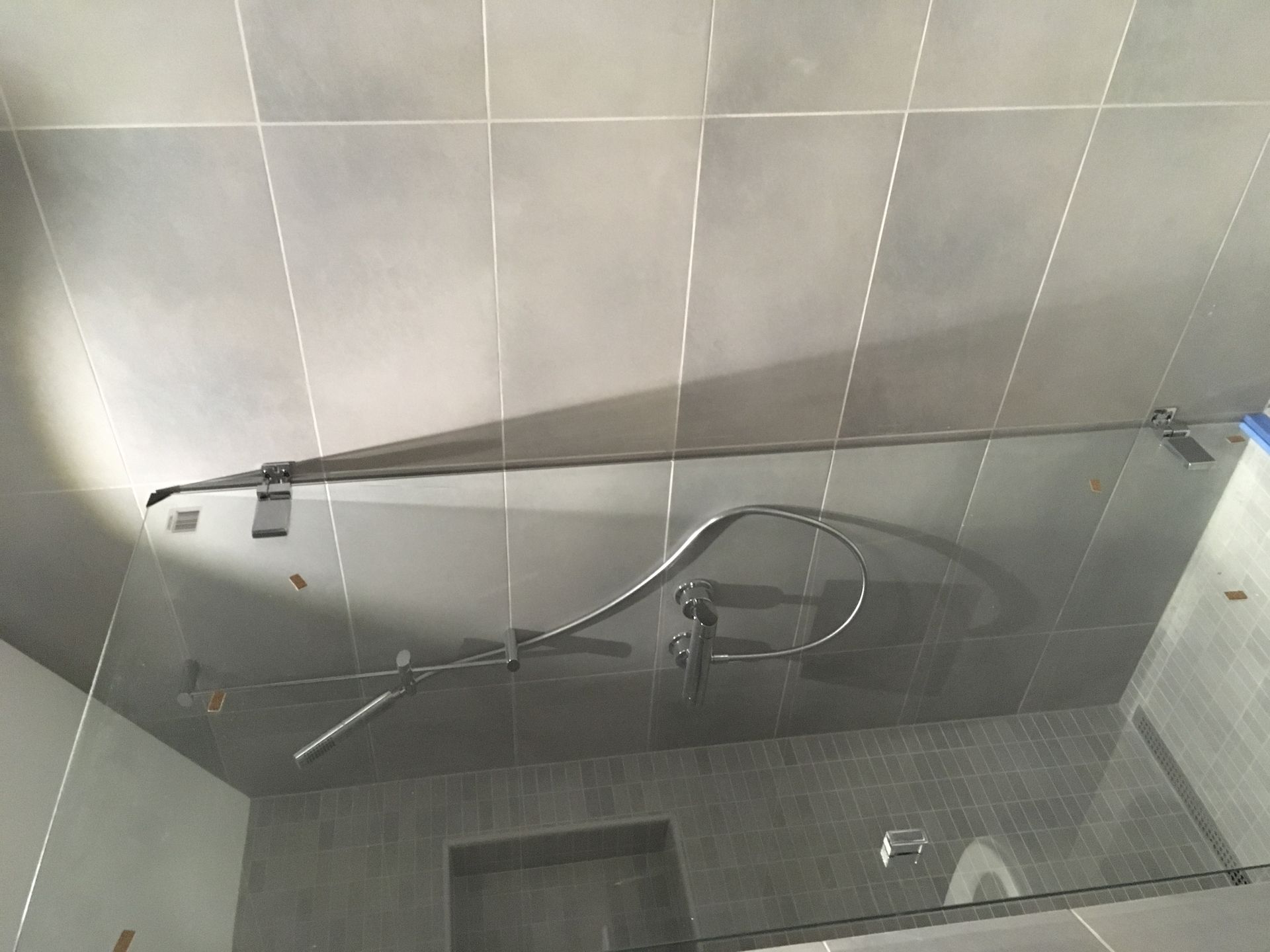 Bathrooms Tegefjell by JB Build and Fix Ltd, Dorset