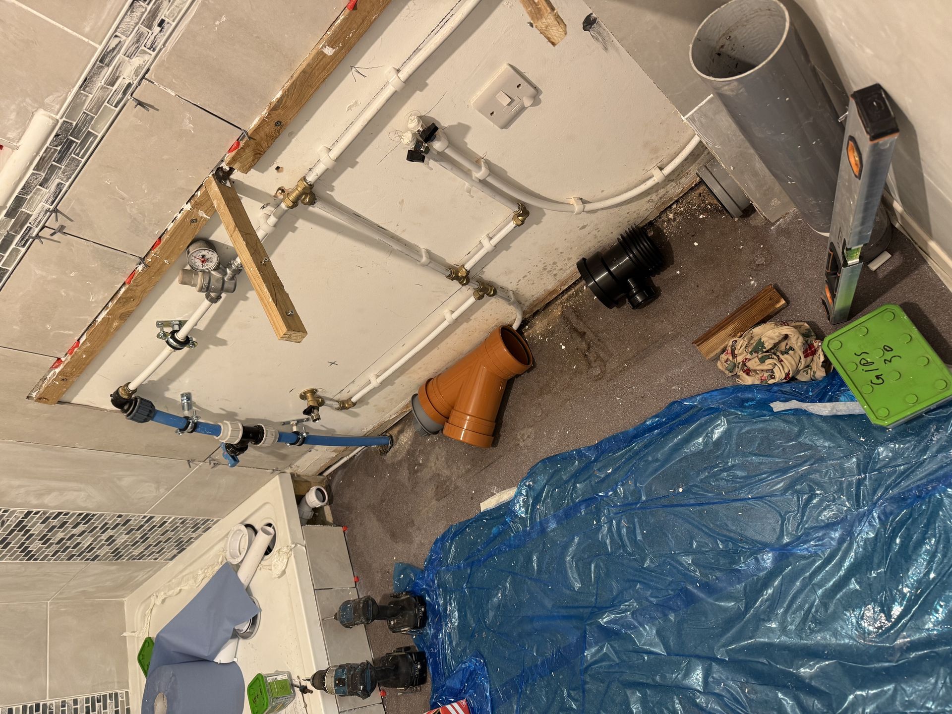 Bathroom Wincanton (correction &completion) by JB Build and Fix Ltd, Dorset