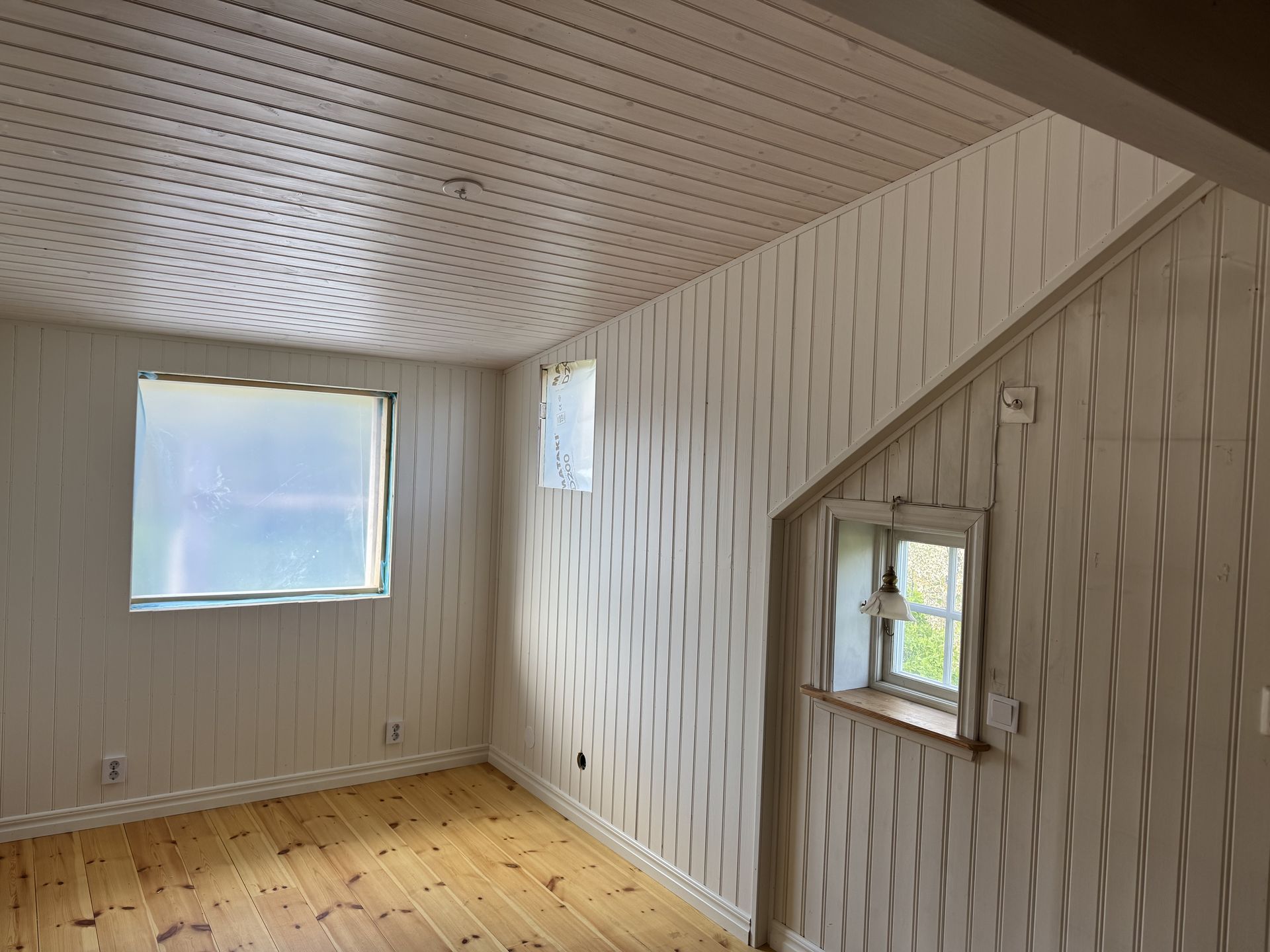 Roof Lillabjarsvik by JB Build and Fix Ltd, Dorset