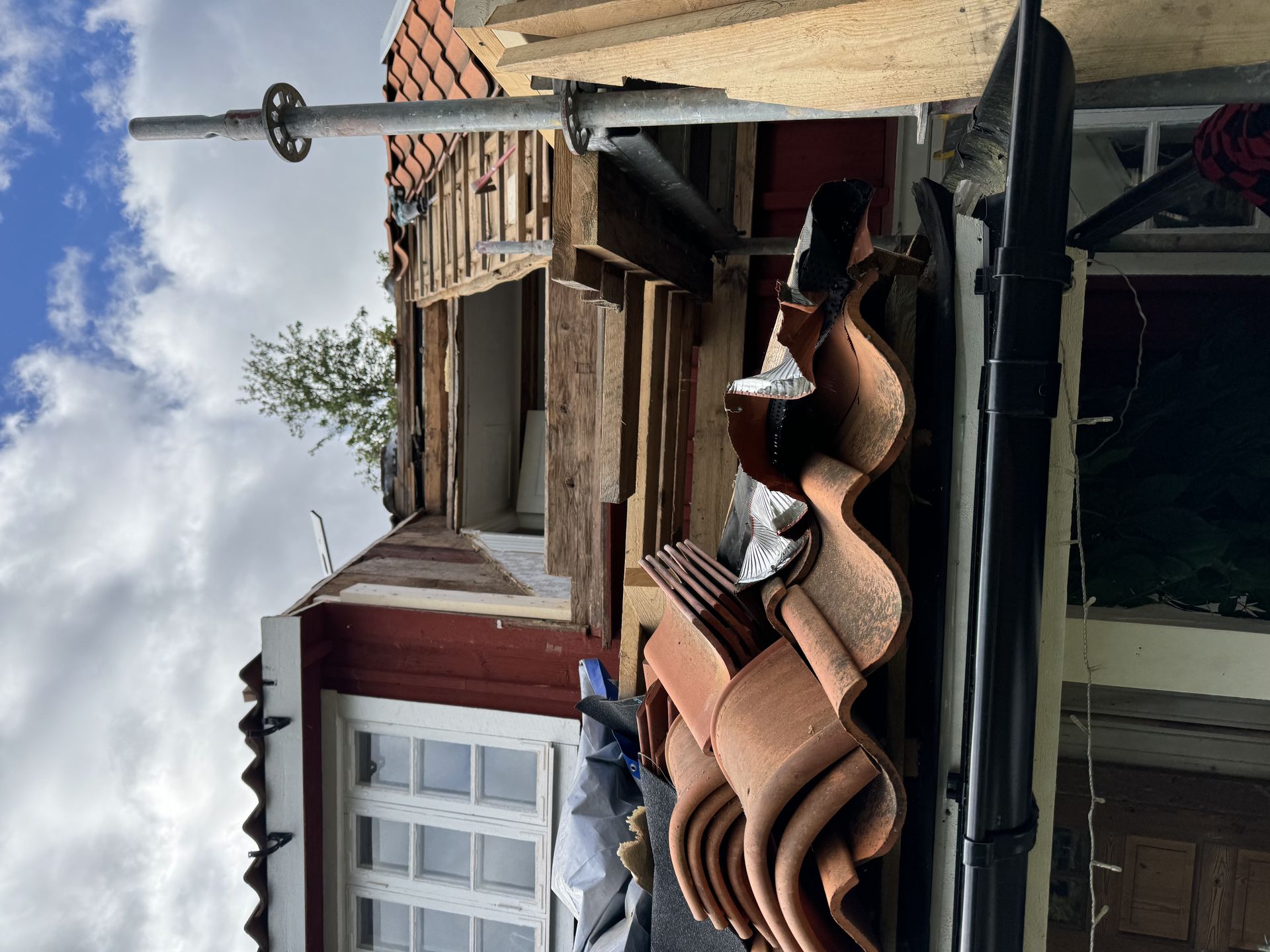 Roof L. Bjarsvik by JB Build and Fix Ltd, Dorset